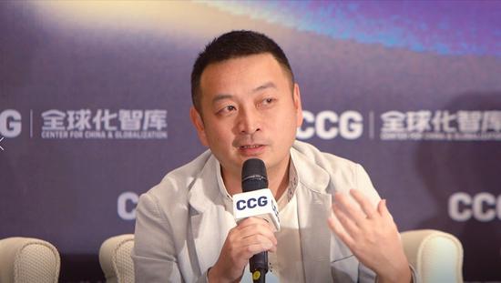 携程联合创始人、执行董事局主席，CCG资深副主席梁建章