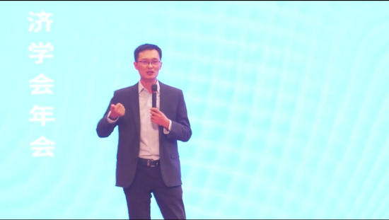 宽松的货币政策是“大水漫灌”？社科院张斌：这是一种误解