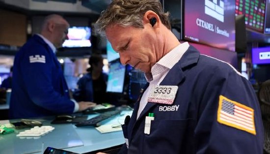 dy在线人气24小时下单网站，揭秘热门购物秘密？