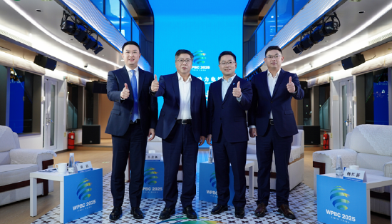 苹果发布:龙卡-跨界碰撞技术趋势与全球化发展 动力电池大会高端对话直面焦点