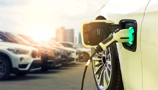 报告称2035年欧洲将有1.3亿辆电动汽车，当务之急是多建充电站