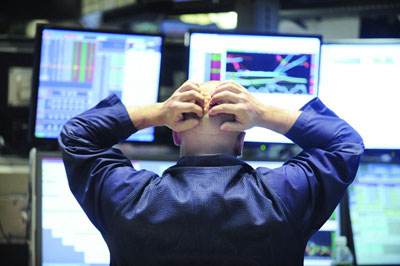 散户大军涌入市场 美股卖空者遭遇前所未有的崩溃