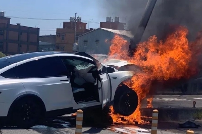 林志颖车祸事故或许是意外，但特斯拉碰撞着火显然不是