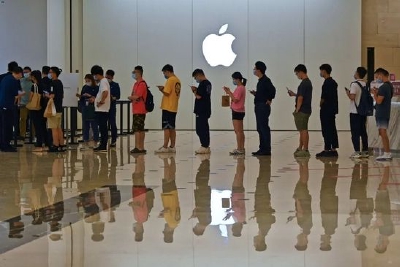 iPhone首次打折卖，苹果围剿国产手机？