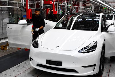 特斯拉未来市值要超苹果、沙特阿美总和？华尔街马上泼冷水