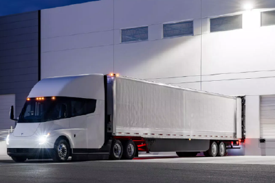 特斯拉终于交付首批Semi卡车 在商用车领域能否复制辉煌？