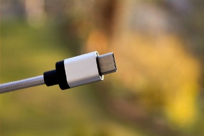 iPhone 15要上USB-C接口 蘋果自研芯片認證：兼容安卓沒戲