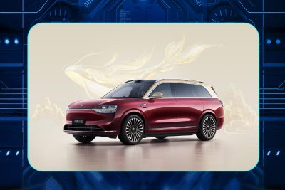 问界M9获新浪2025科技风云榜年度智慧旗舰SUV