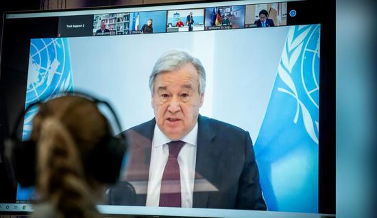 联合国秘书长：疫情导致学校关闭使人类面临世代灾难