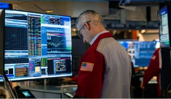 盘前：纳指期货涨1.60% 英伟达涨5%