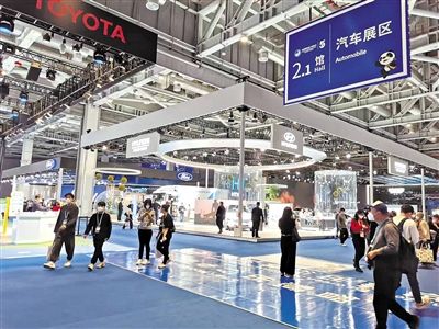 第五届中国国际进口博览会汽车展区。