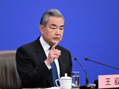21个问题，信息量很大！一文读懂外交主题记者会：王毅谈伊朗局势、中美关系、中欧关系、中日关系......