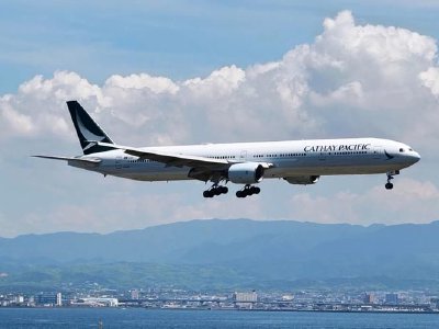 国泰航空遭英国太古集团有限公司减持约1.53亿股 每股作价11.74港元