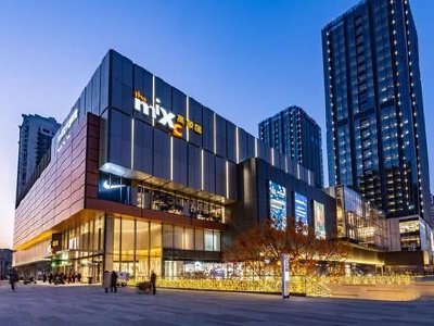 华润万象生活盘中涨超7% 去年核心净利润同比增长13.7%至39.5亿元