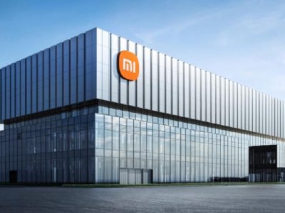 小米集团-W调整子公司股东 雷军持股比例增加