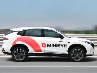 佑驾创新早盘高开近4% 与Ideas Group签署无人车销售合约