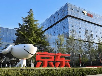 京东工业午前涨超12% 工业AI大模型跃升至2.0阶段