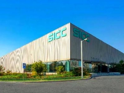 天岳先进盘中涨超9%创上市新高 市占率登顶确立碳化硅衬底龙头地位