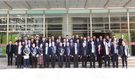 项城党政考察团、防水协会与东方雨虹(ORIENTAL YUHONG)开展交流