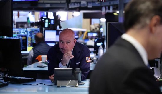 盘前:道指期货涨0.5% 鲍威尔等多位官员今晚讲话