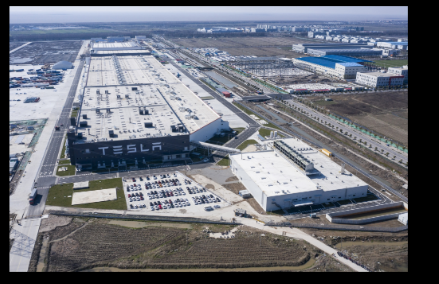  特斯拉在上海的超级工厂。