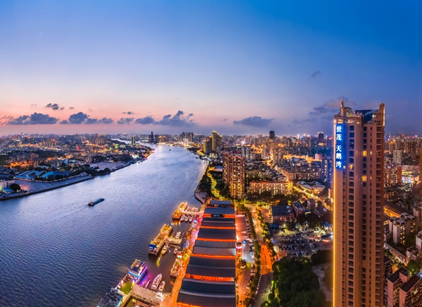 湾区进程再加码 世茂打出“厚储、全域、多元”组合牌