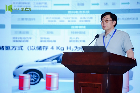 南京工业大学材料科学与工程学院副院长&nbsp;&nbsp;朱云峰