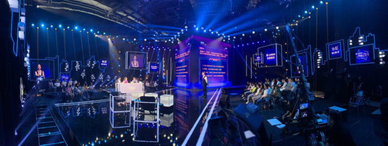 江西卫视《幸福21问》首播苏州协和药业与赵奕欢探讨滤镜下的人生