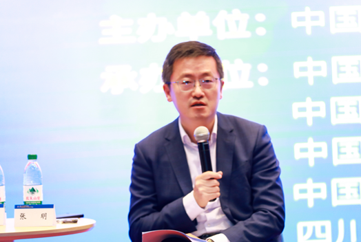 (张明)