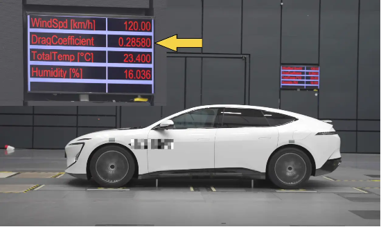 马斯克围观阿维塔“风阻门”！ 专家揭秘：测试如何暗箱操作？