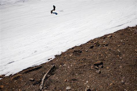 气候变化威胁美国滑雪行业生存