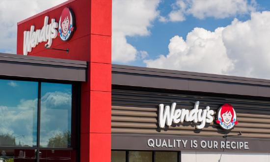 ESG观察|继苹果后又一家美国巨头宣布 将ESG绩效与高管薪酬挂钩