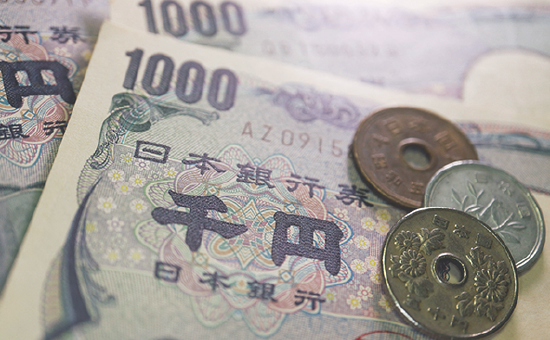 跌势不止！日元兑美元跌至24年低点 日本官员加强口头干预