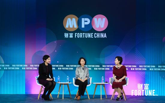 微软原欣：女性在数字化浪潮里扮演着越来越重要的角色