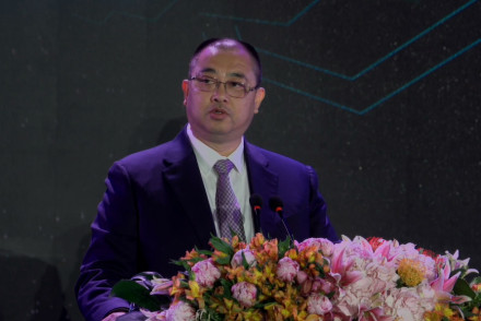 夏海钧:虽然恒大从万达挖人做商业零售 但搞得不太好