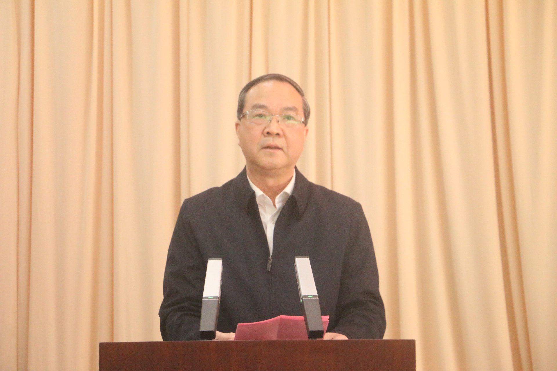 福建省企业与企业家联合会执行会长陈扬标致辞