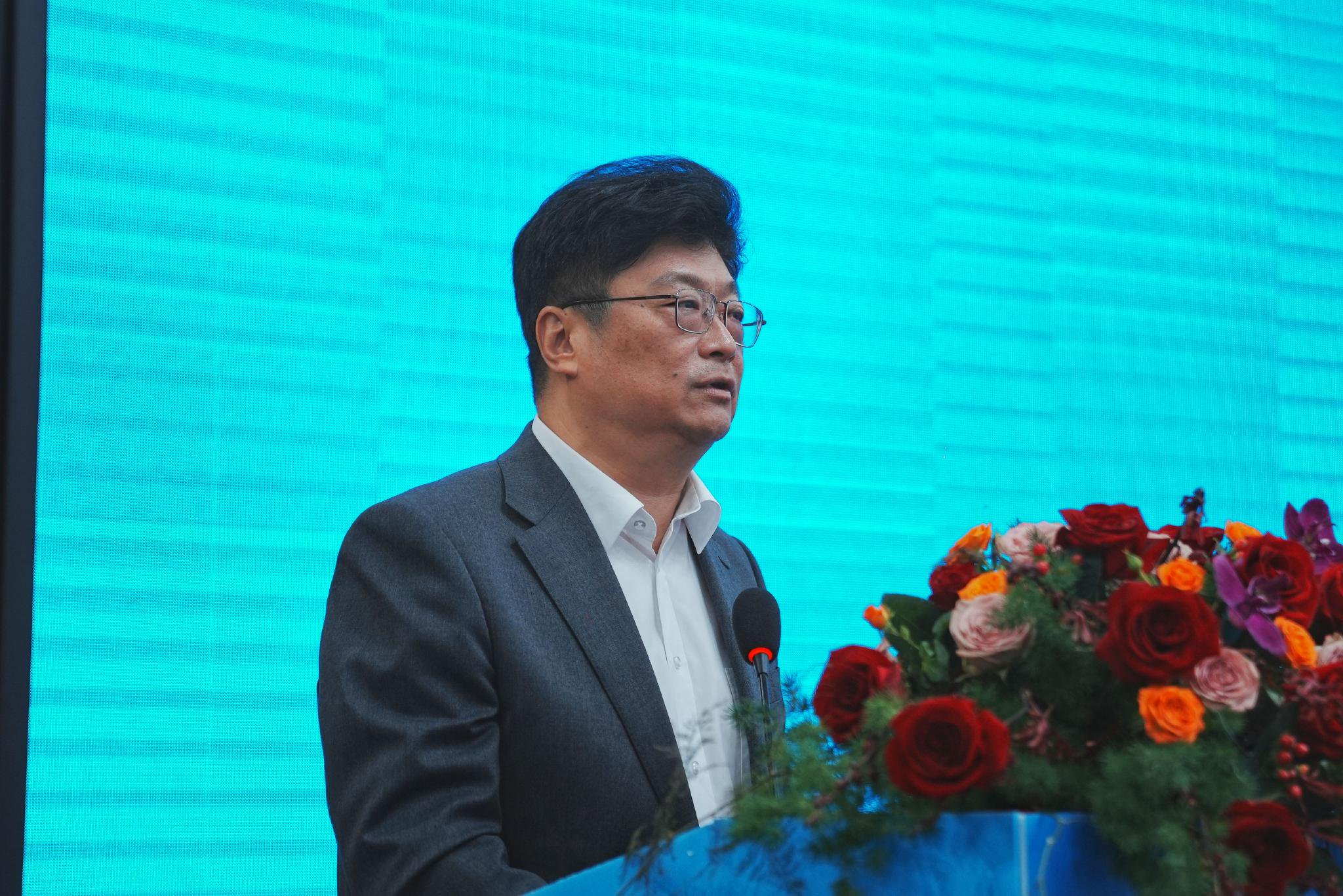 中国旅游协会旅游商品与装备分会专职副会长兼秘书长陈斌致辞