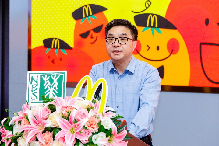 闽江学院副校长陈兴明致辞