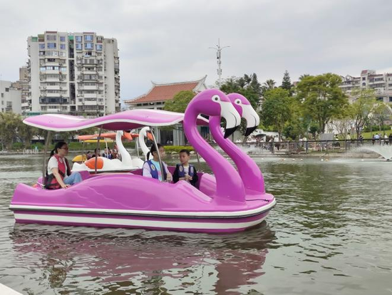 划船去！全新游船+八折优惠，来湖里慢悠悠过假期