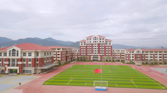 报名表及相关证书电子照片(身份证,学历学位证书,教师资格证书,职称
