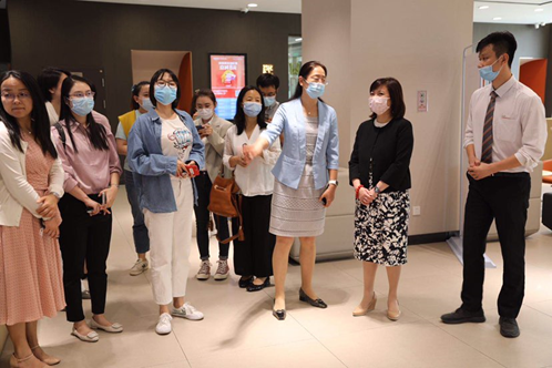 声誉风险管理专业委员会办公室主任姜涛,武汉分行行长邓红,副行长