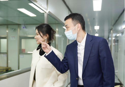 燕之屋客户参观燕之屋上海生产基地