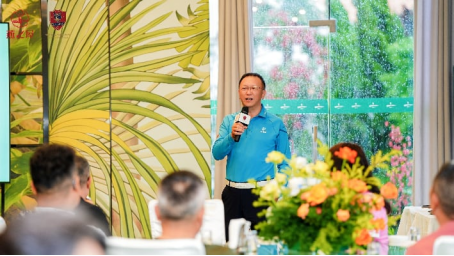 锐明技术创始人、总经理、燕之屋（深圳）高尔夫俱乐部荣誉会长望西淀分享