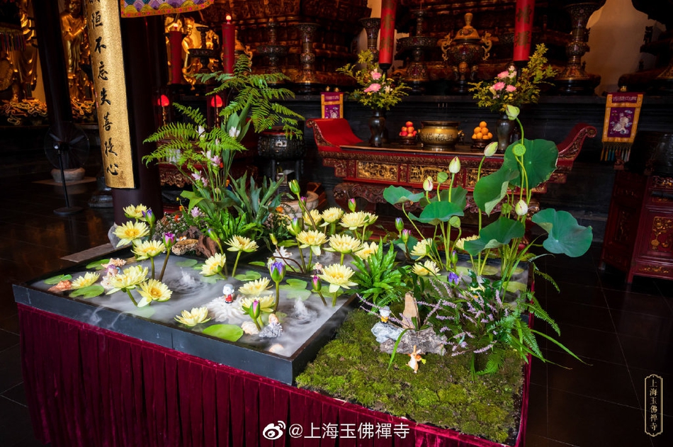 盂兰盆节佛欢喜日香花供佛