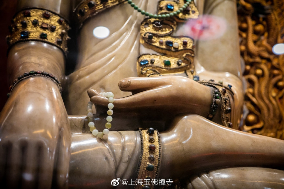 上海玉佛禅寺玉佛像