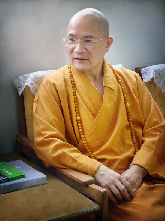 释本性,福建省佛协常务副会长、福建佛学院院长、莆田南山广化寺方丈、福州芝山开元寺方丈。