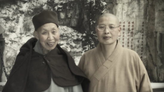 上果下齐老师父(左)与上如下瑞法师