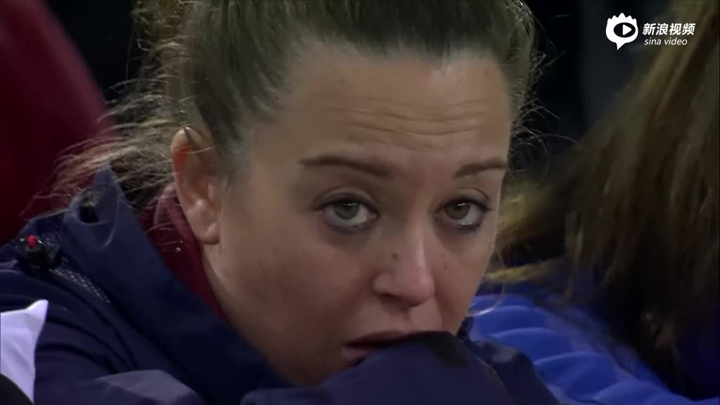 梅西赛后表情失落