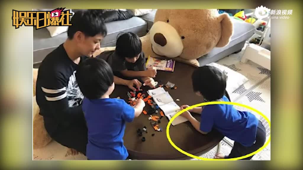 林志颖童年照撞脸2岁小儿子