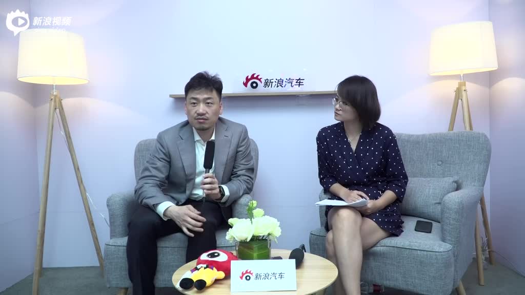 合众新能源品牌公关中心总经理兼营销公司副总裁-邓凌